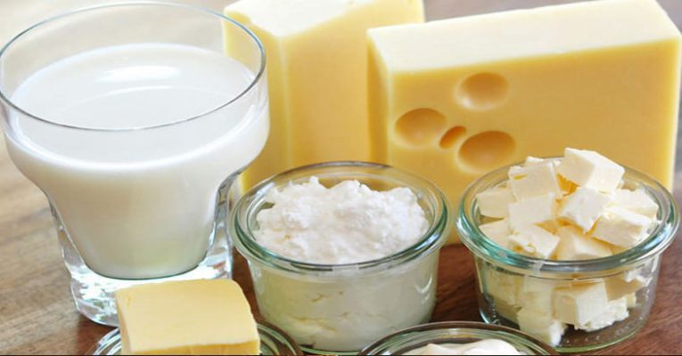 Cooperativas lácteas piden una baja en las retenciones del sector
